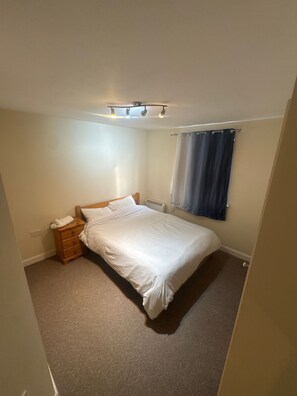 Shared Dormitory, 1 Bedroom | 1 bedroom - Room-escape to Serenity Away From Home (Maidstone)