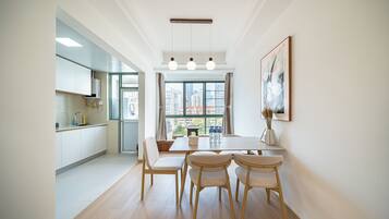 Apartment | In-room dining