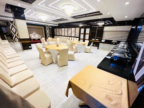 Exterior - Hotel Roop Highlights (Jaipur)