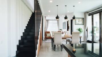 Family Villa | Living area