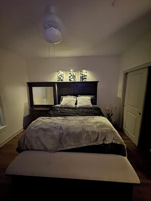 2 bedrooms, WiFi - 2bed2bath Apartment Located In Downtown Baltimor Area Nice & Cozy (Baltimore)