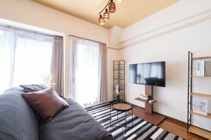 Leilighet, balkong | Oppholdsområde