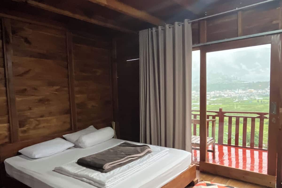 Family Villa, Mountain View
