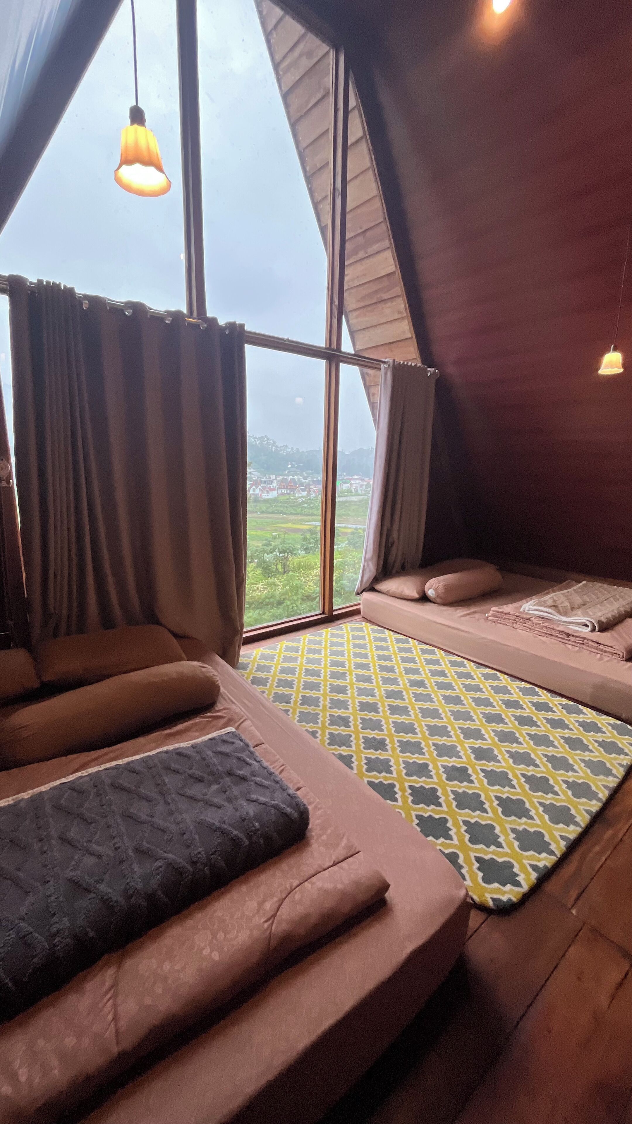 Family Villa, Mountain View | Free WiFi, bed sheets