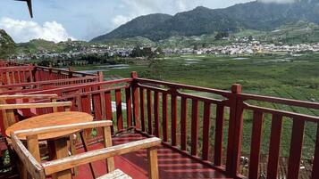 Familie villa, uitzicht op bergen | Uitzicht op de bergen