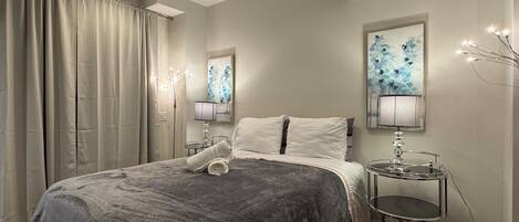 5 bedrooms, iron/ironing board, free WiFi, bed sheets