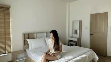 Chambre, balcon, vue parc | Wi-Fi gratuit