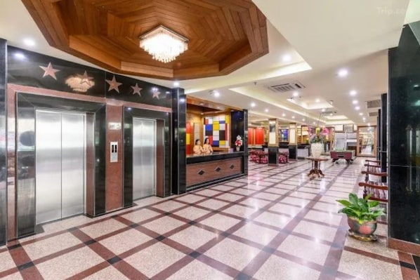 Lobby - Palette Walking Street Pattaya (Pattaya)