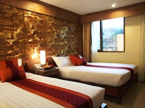 Deluxe Twin Room - Palette Walking Street Pattaya (Pattaya)