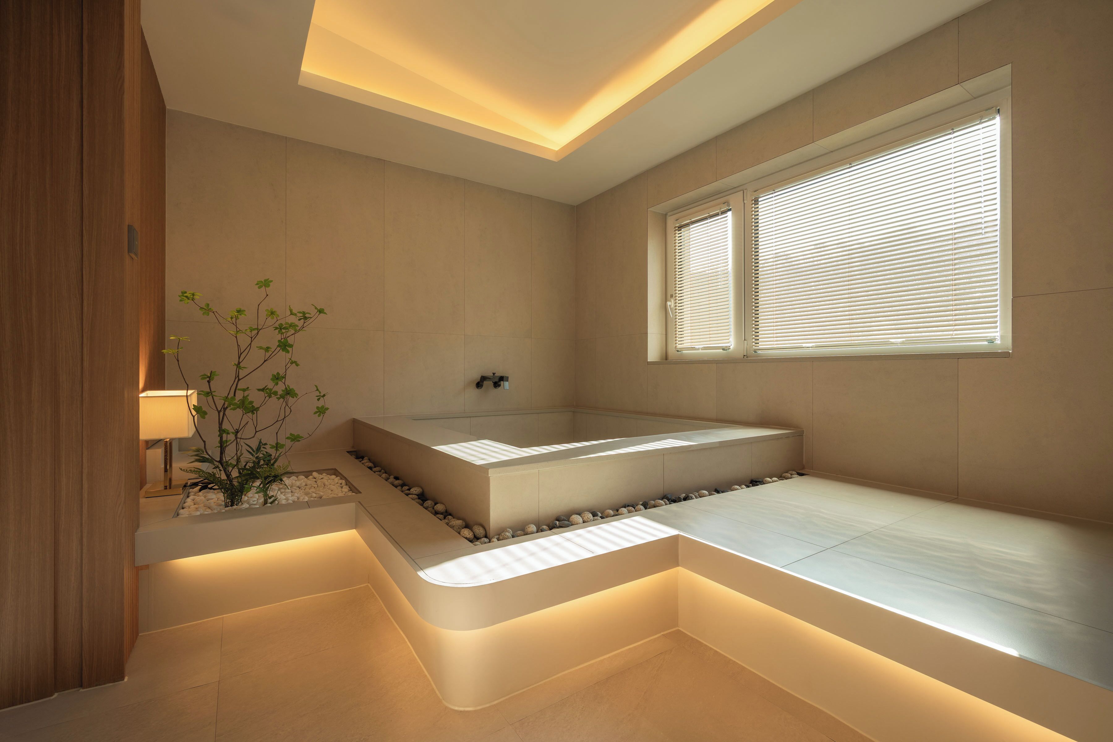 Signature Suite | Private spa tub