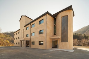 Exterior - ONSHIMJAE (Pocheon)