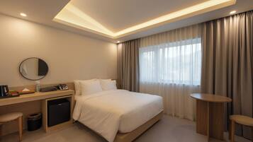 Standard Double Room | Desk, free WiFi
