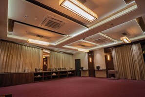 Banquet hall - Ramnaa Hotel (Depalpur)
