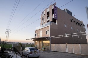 Exterior - Ramnaa Hotel (Depalpur)