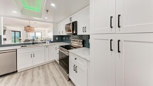 House - Anna Maria Island Beach Sands 202-private Beach Access-heated Pool (Bradenton Beach)