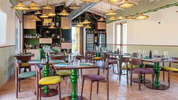 Free daily local cuisine breakfast