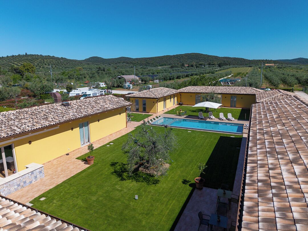 บริเวณภายนอก