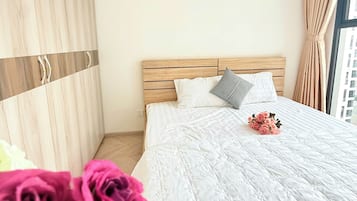 Superior Apartment, Garden View | Desk, laptop workspace, blackout drapes, soundproofing