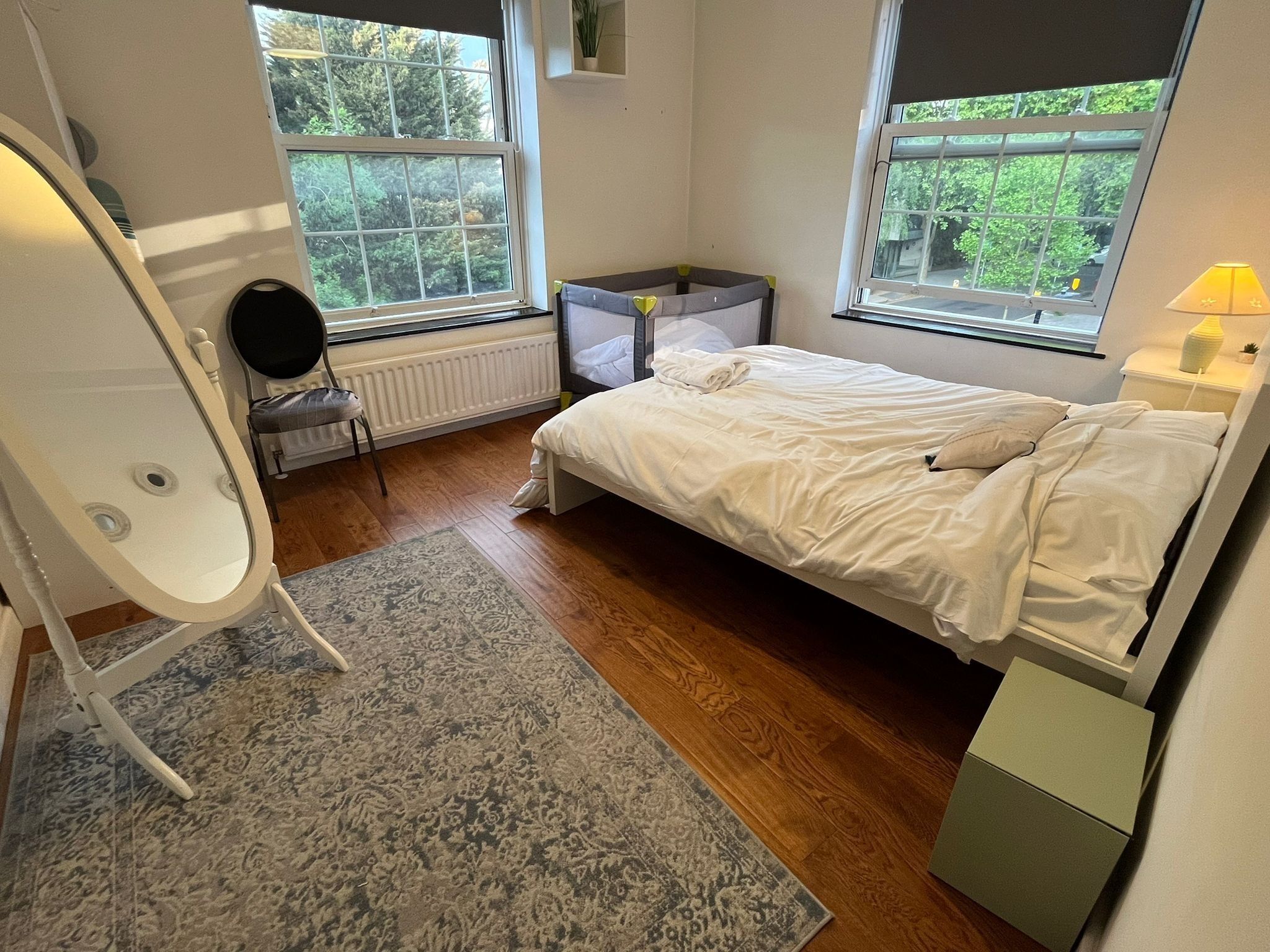 5 bedrooms