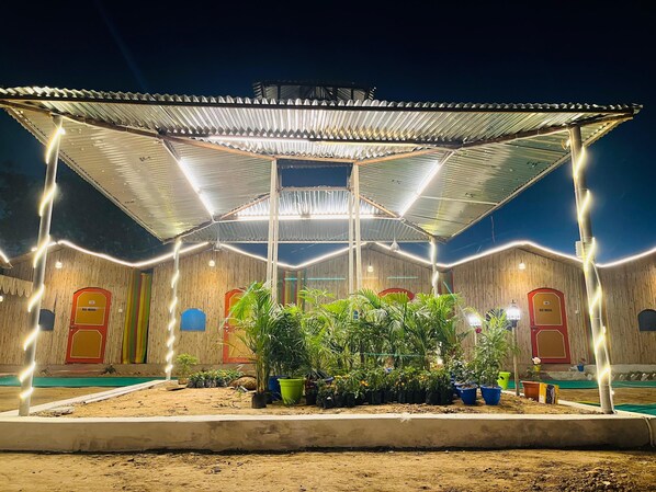 Exterior - Prabhu Premi Sevashray (Karchana)