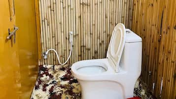 Basic Cottage | Bathroom | Towels