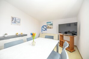 Niet-geclassificeerde afbeelding, 3 van 33, knop