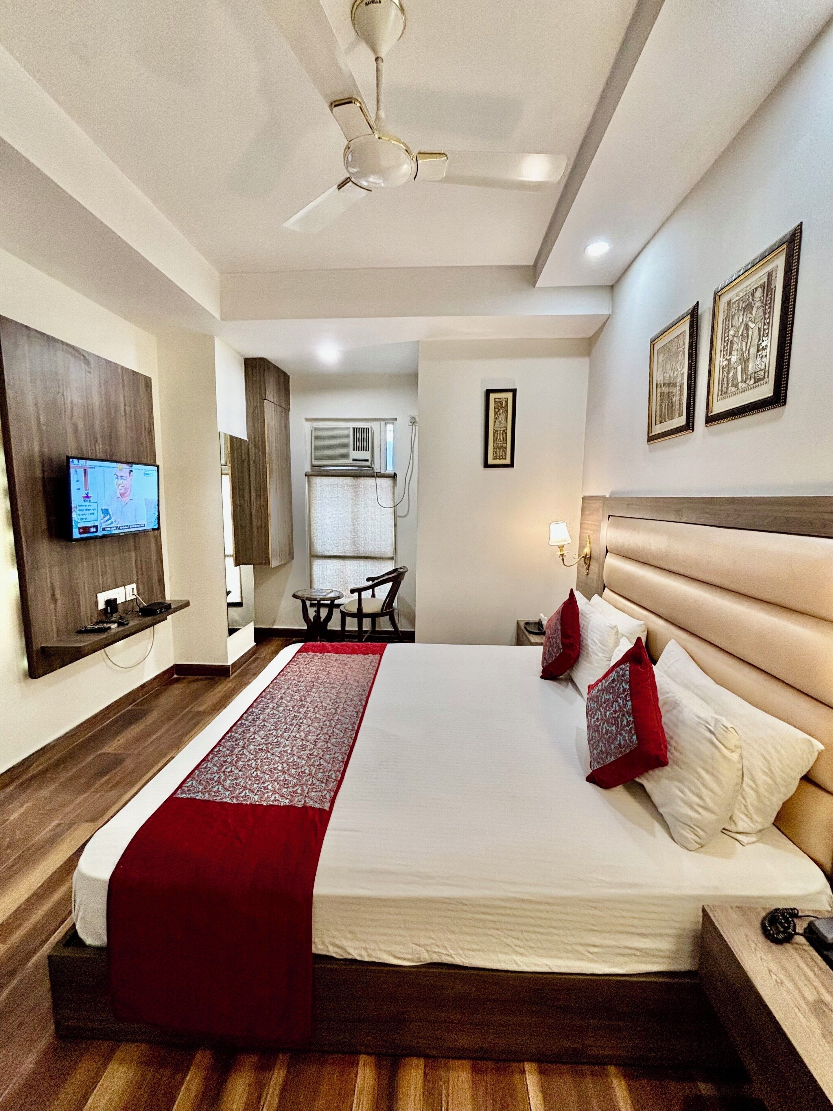 Dobbeltværelse - byudsigt | Gratis Wi-Fi, adgang for kørestole