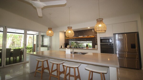 Microwave, oven, stovetop, dishwasher