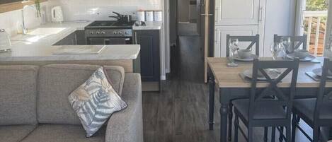 Geschirrspüler, Kochgeschirr/Geschirr/Besteck