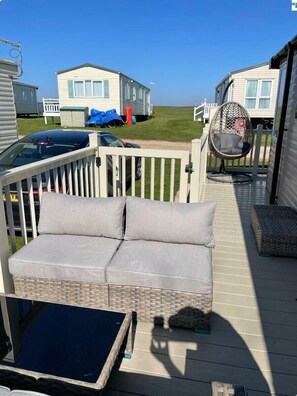 Terrace/patio - Cleethorpes Beach Holiday Park - Holiday Accommodation 22197 (Grimsby)
