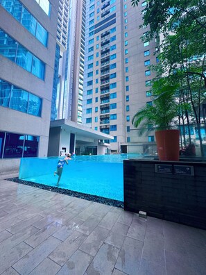 Pool - MERCU SUMMER SUITES MINUTES TO KLCC BY JK PRIVY HOMES (Kuala Lumpur)