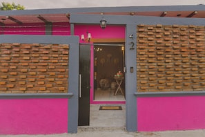 Fachada de la propiedad