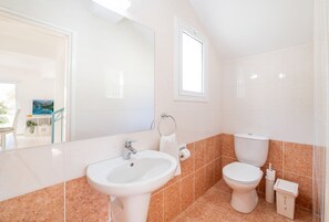 Hair dryer - Blue Horizon Villa Cape Greco (Protaras)