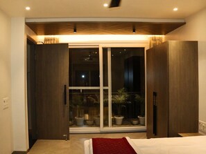 2 makuuhuonetta, silitysrauta/-lauta, Wi-Fi, vuodevaatteet