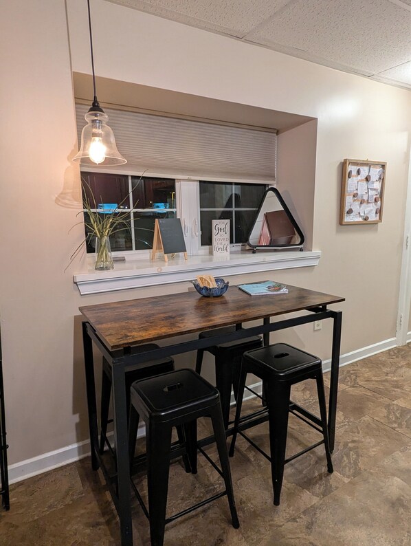 Unclassified image, 1 of 15, button - "ARTspazio - 470" 2bed 1st Floor  W/D near UPMC (Williamsport)