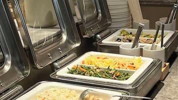 Frokost på farten hver dag (CNY 28 per person)