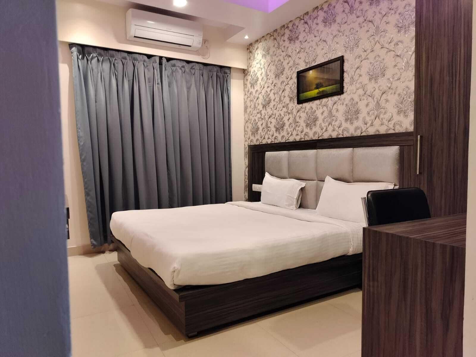 Deluxe Room | Free WiFi