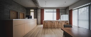 Dining tables - The O Villa Yuanshan (Yuanshan)
