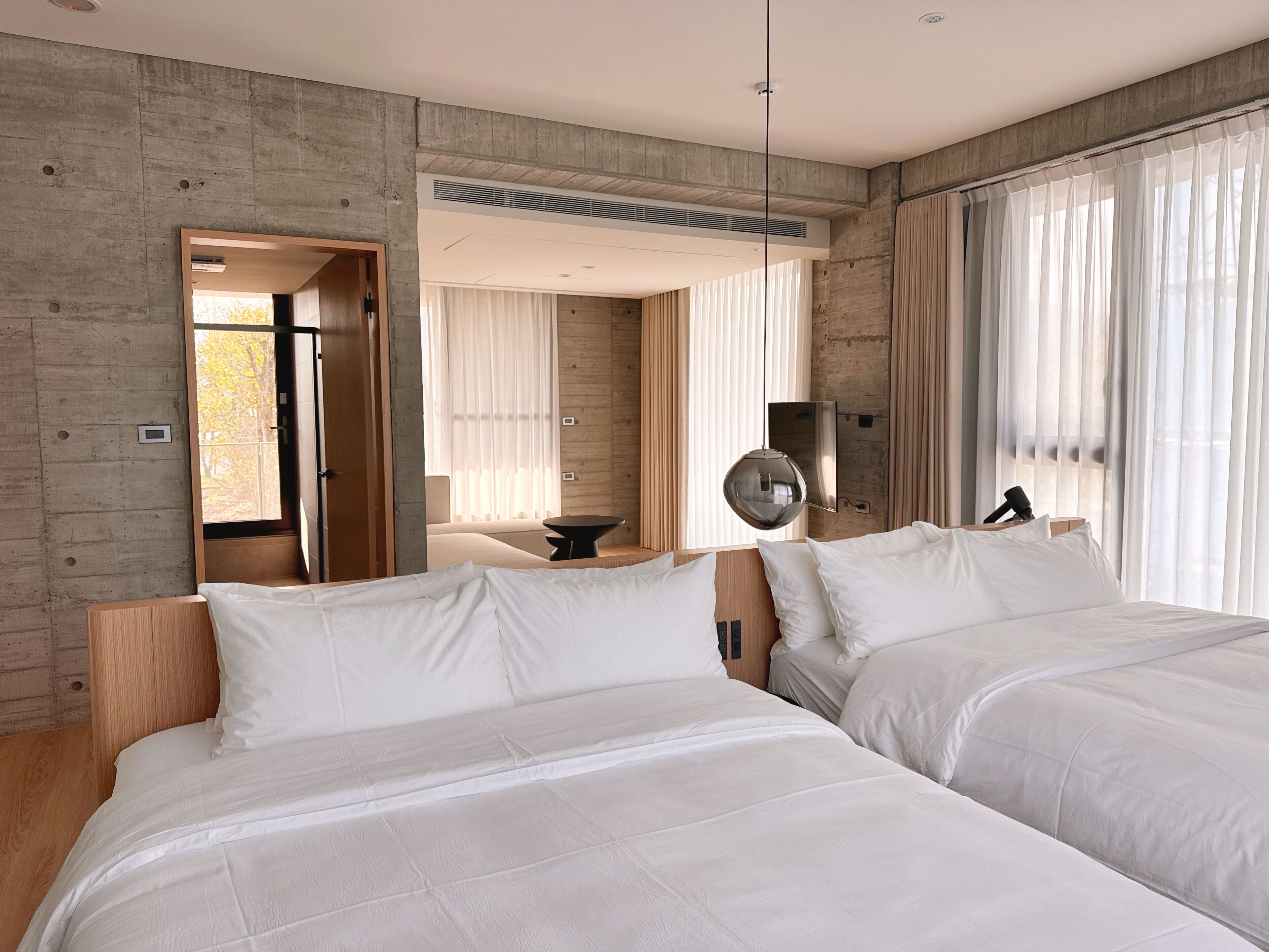 Escrivaninha, Wi-Fi de cortesia, roupa de cama