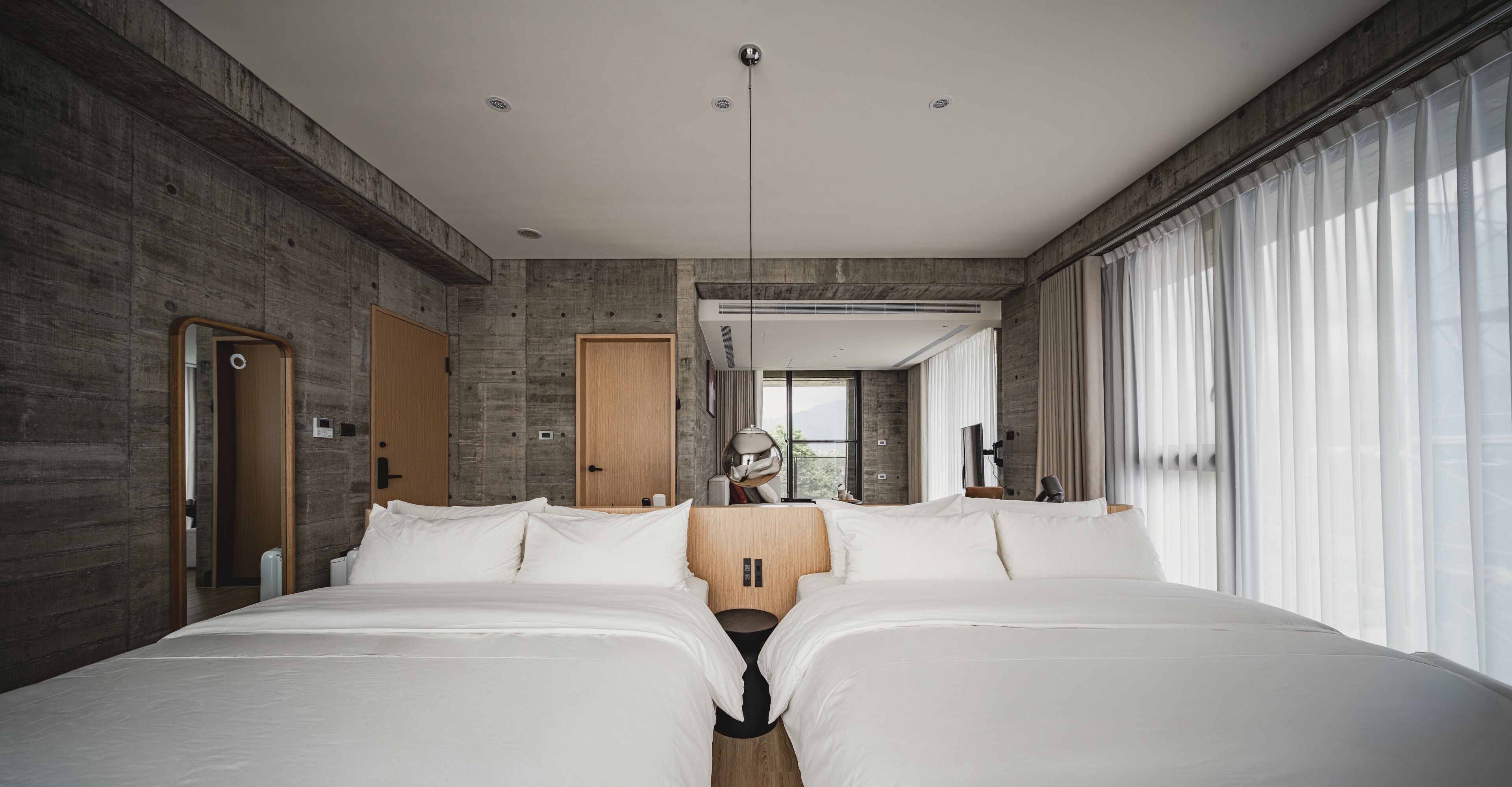 Luxury Quadruple Room | Desk, laptop workspace, blackout drapes, free WiFi