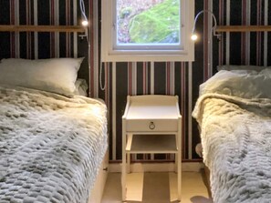 House | Interior - 4 Person Holiday Home in Djurhamn (Djurhamn)