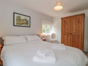 2 bedrooms, individually decorated, individually furnished, free WiFi - Greenham Rise (Stoke-sub-Hamdon)