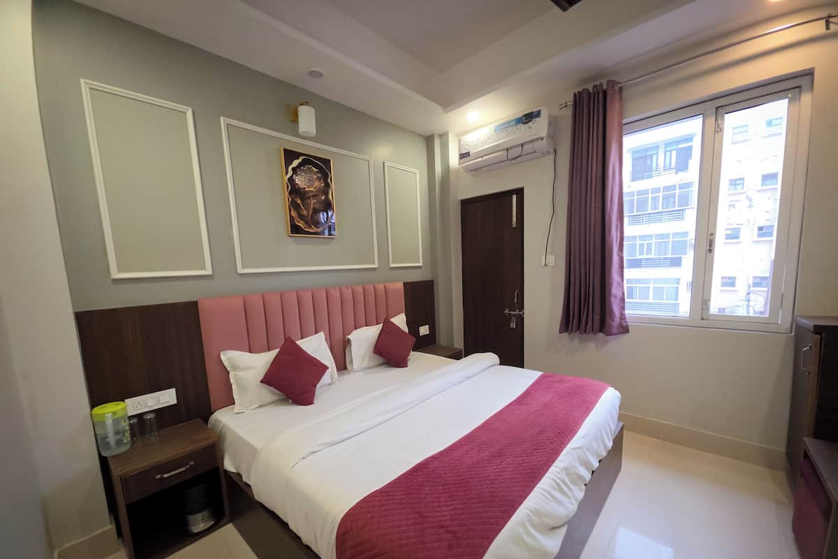 Superior-Doppelzimmer | Schreibtisch, laptopgeeigneter Arbeitsplatz, Verdunkelungsvorhänge