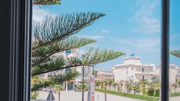 Standard Apartment | Terrace/patio