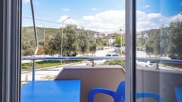 Comfort Triple Room, Balcony | Terrace/patio