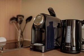 Coffee and/or coffee maker - Sunny Apartment in the Art Nouveau District with Balcony (Rīga)