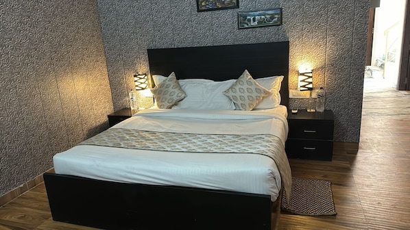 Rollaway beds, free WiFi, bed sheets - Pearl Suites at Omex Enternity (Mathura)