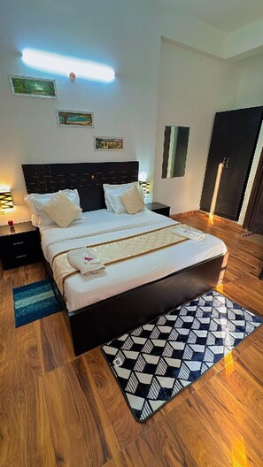 Deluxe Room | Rollaway beds, free WiFi, bed sheets -  Pearl Suites at Omex Enternity (Mathura)