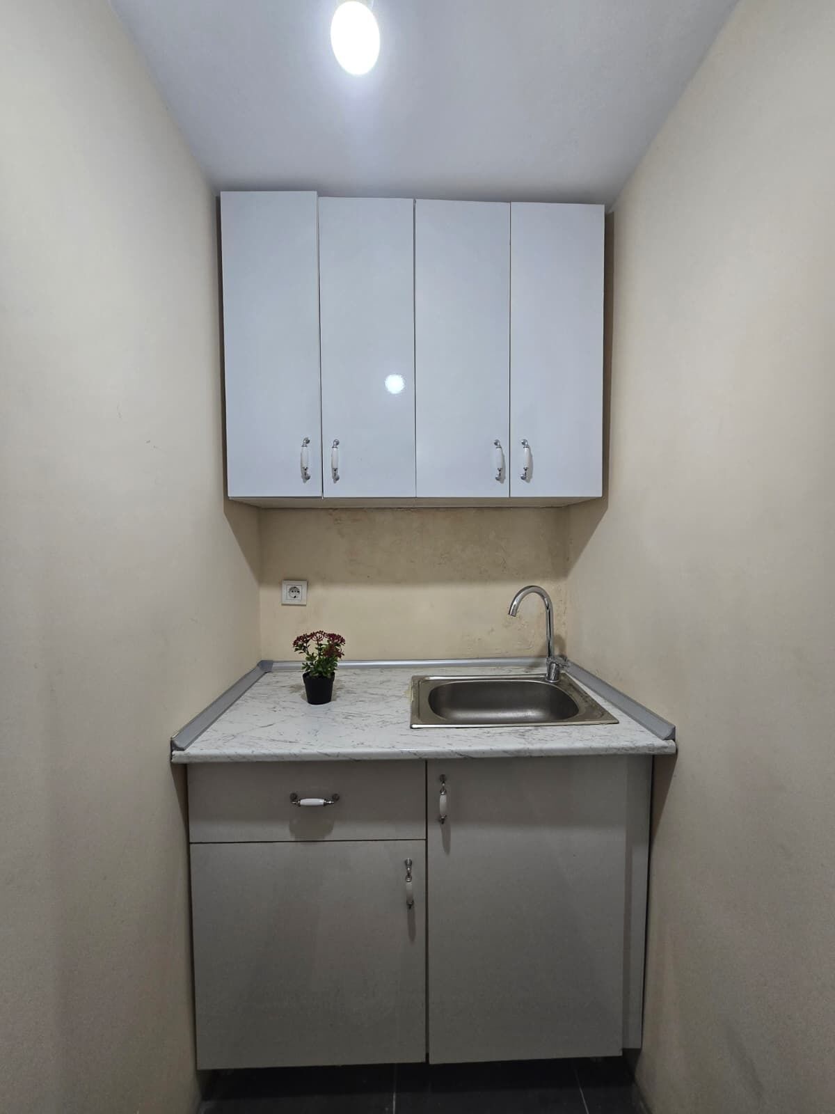 Classic-studiosuite | Privat tekøkken | Køkkentøj/tallerkener/redskaber