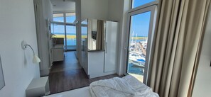 Bureau, Wi-Fi gratuit, draps fournis